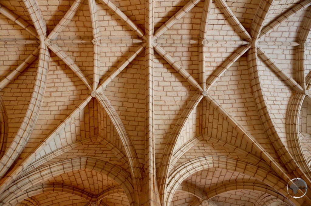 The vaulted ceiling of the Catedral Primada de América.