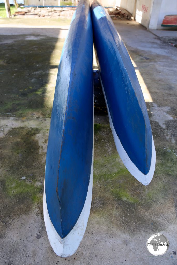 The really long Kosrae canoes which are made from a single tree trunk.