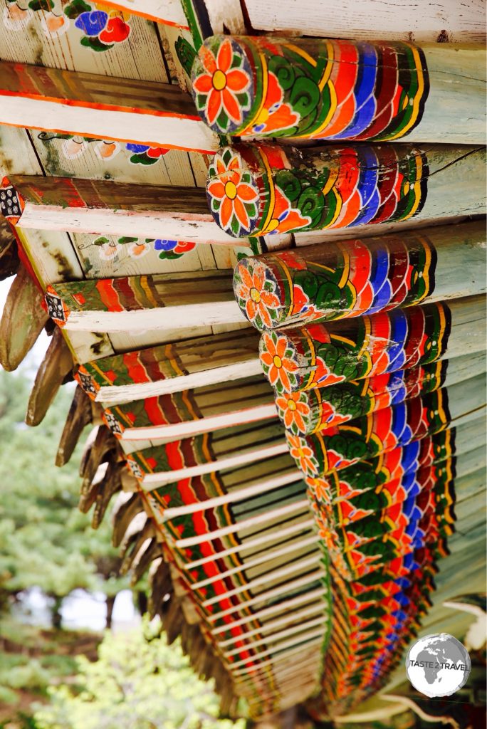 Detail of temple awning at the Koryo Museum in Kaeson.