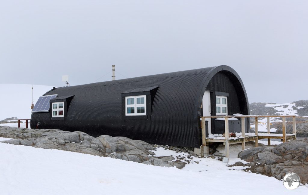 The 'Nissen' hut at Port Lockroy is a replica of the original. Reconstructed in 2010, it provides accommodation for the seasonal staff who man the post office.