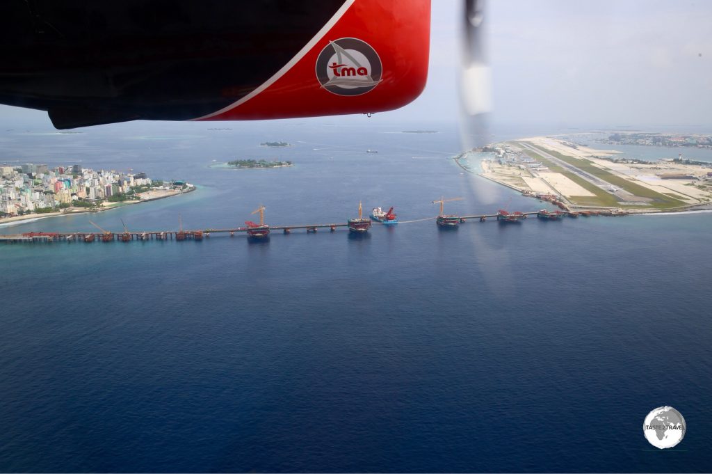 A view of the new Chinese constructed Airport-Malé bridge.