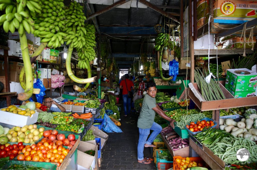 Shopping at the market in Malé.