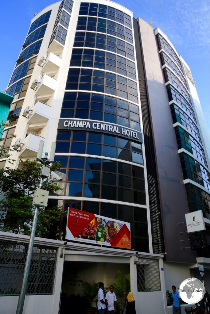 The very comfortable 4-star Champa Central hotel is located in the heart of Malé.