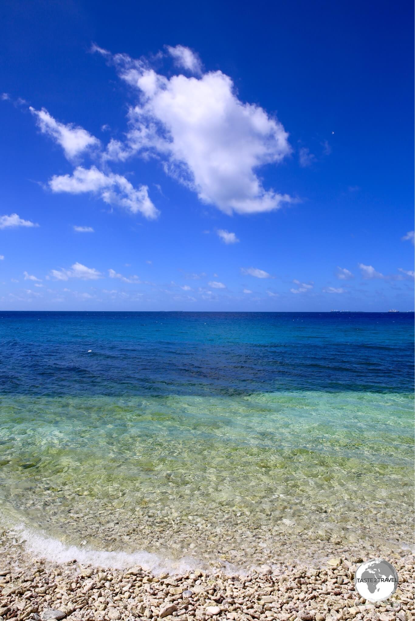 A view of the Pacific Ocean from Funafuti, with a drop-off very close to shore.
