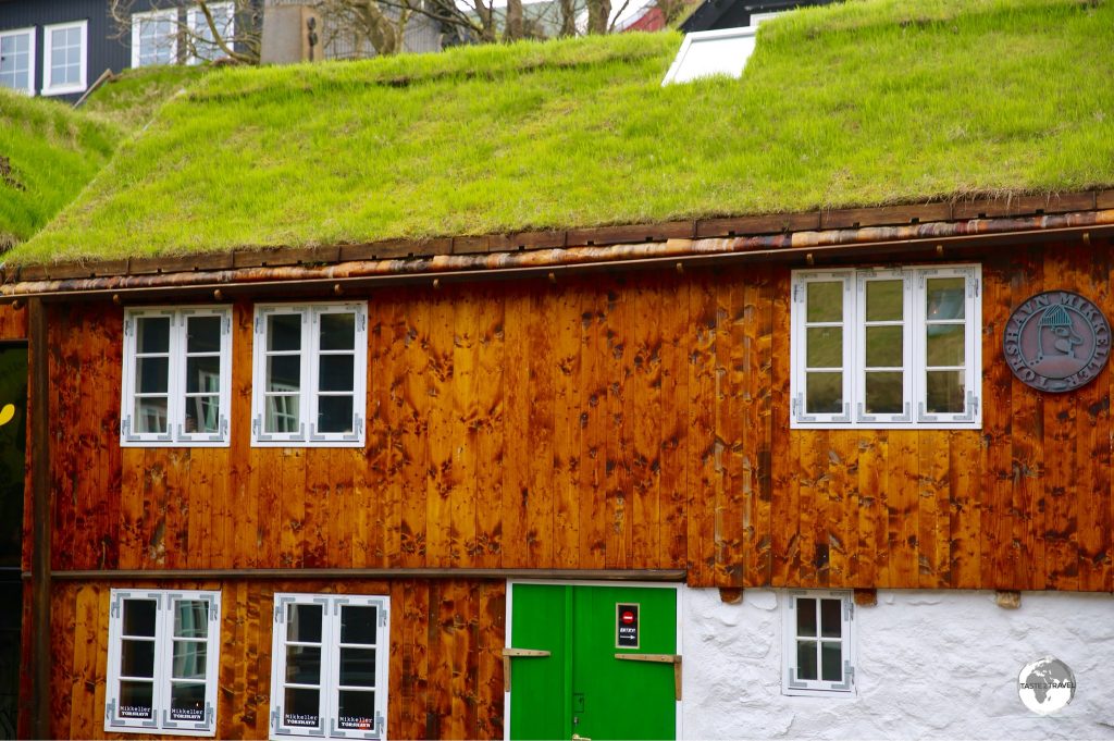 Houses in the Tinganes district of Tórshavn. Grass on the roof serves as insulation against the long cold winters.