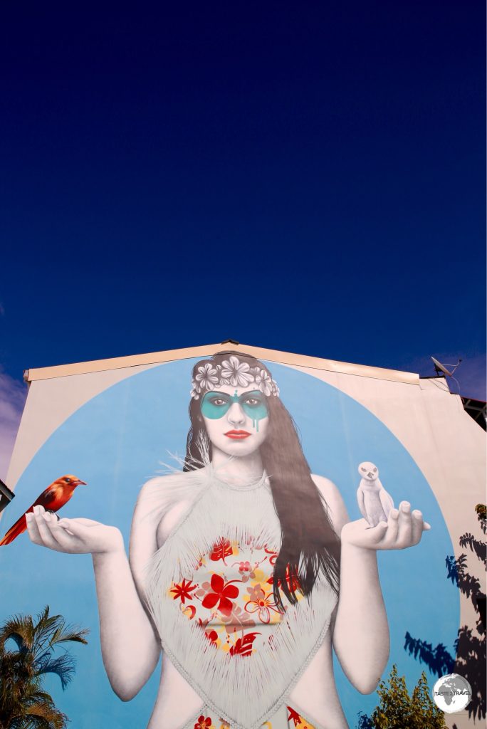 One of the many examples of incredible street art which adorn the buildings of Papeete.