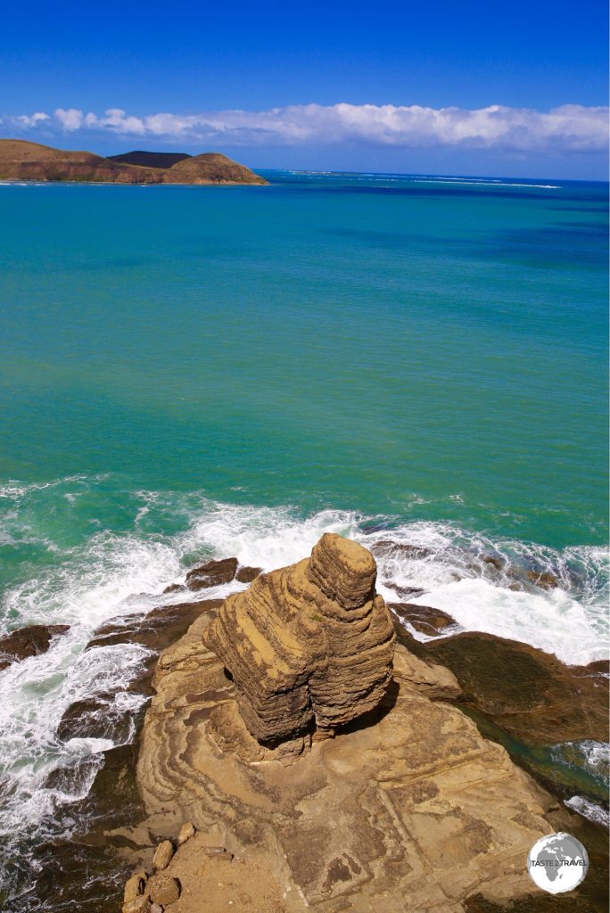 Adjacent to Turtle bay is 'Bonhomme', a large rock which looks like a gentleman wearing a hat (when viewed from sea).