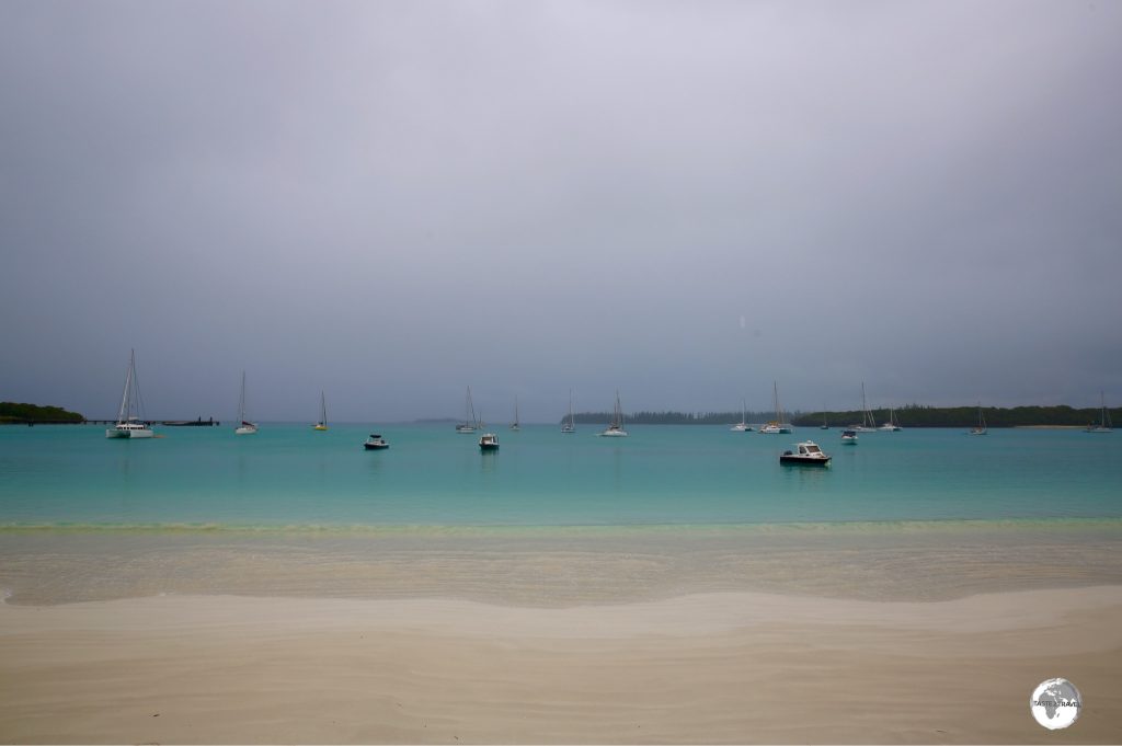 Even on a stormy day, Kuto Bay is still magnificent.