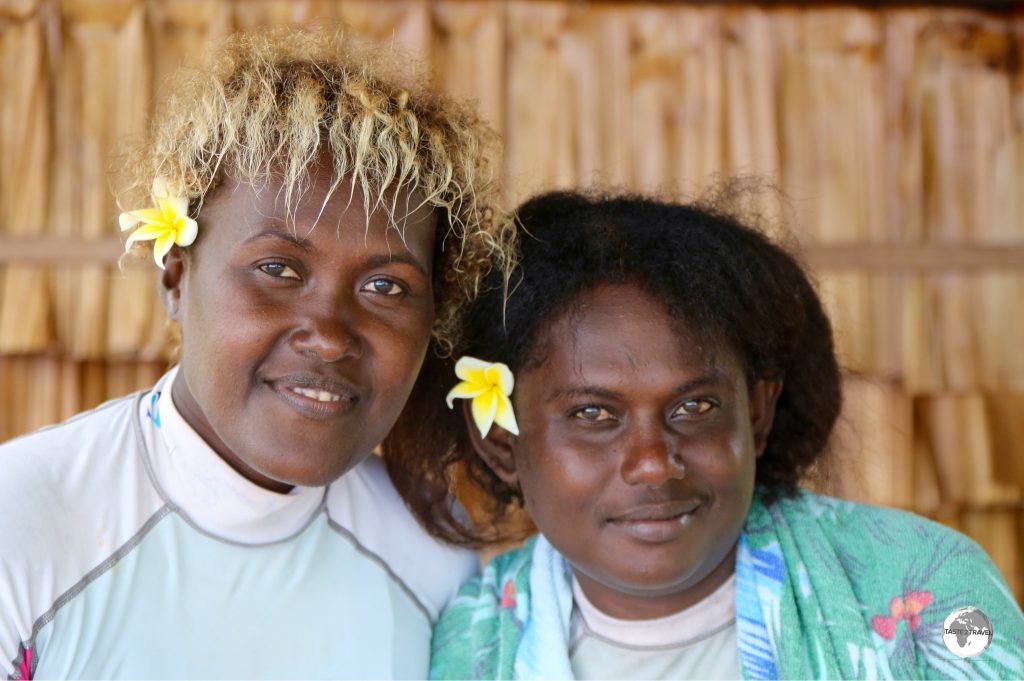 The amazing scuba diving team from Dive Munda, Euna and Jeno.