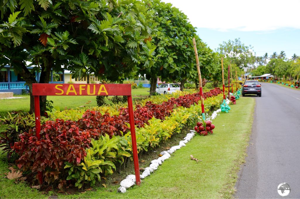 The immaculately-kept village of Safua on Savai’i island is typical of villages elsewhere on Samoa.