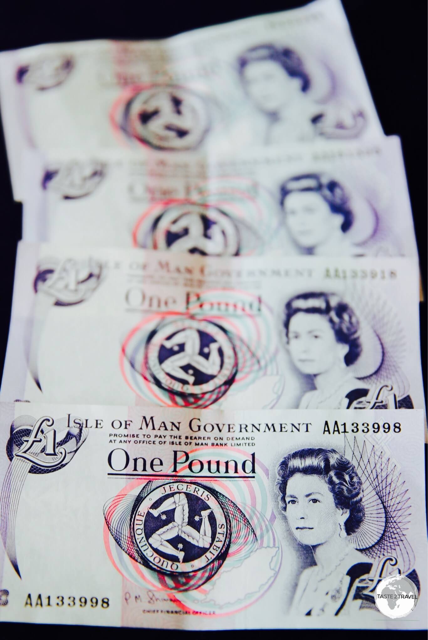 Unlike the mainland, the Crown Dependencies still use £1 notes.