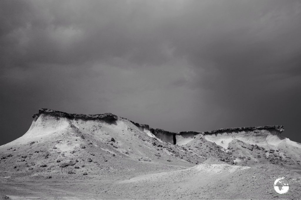 The otherworldly landscapes around Zakreet.
