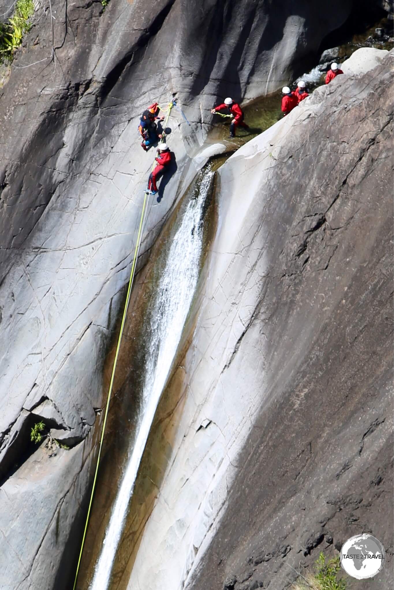 Now do you see them? If you are looking for adrenaline activities, Cilaos is the place for you.