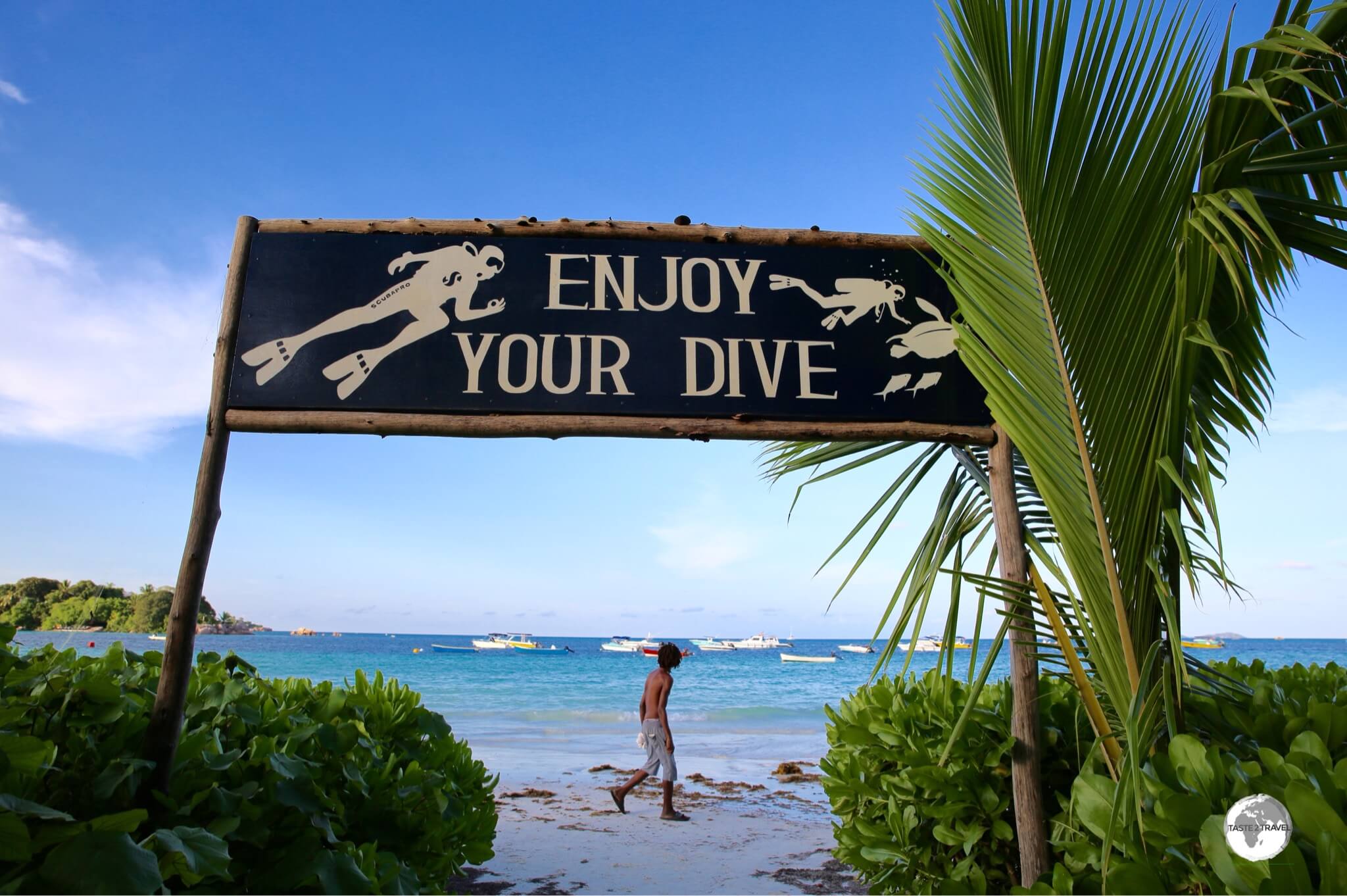 Some final advice from the owners of Octopus Diver prior to boarding the dive boat.