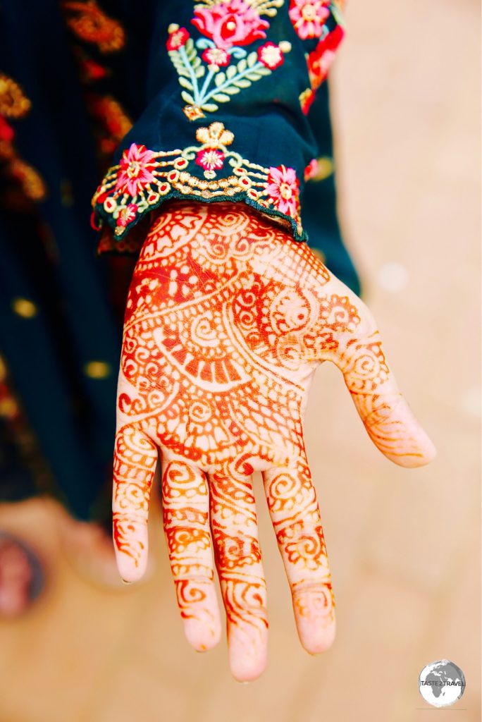 Decorative hand designs made from powdered henna are popular with Bangladeshi woman.