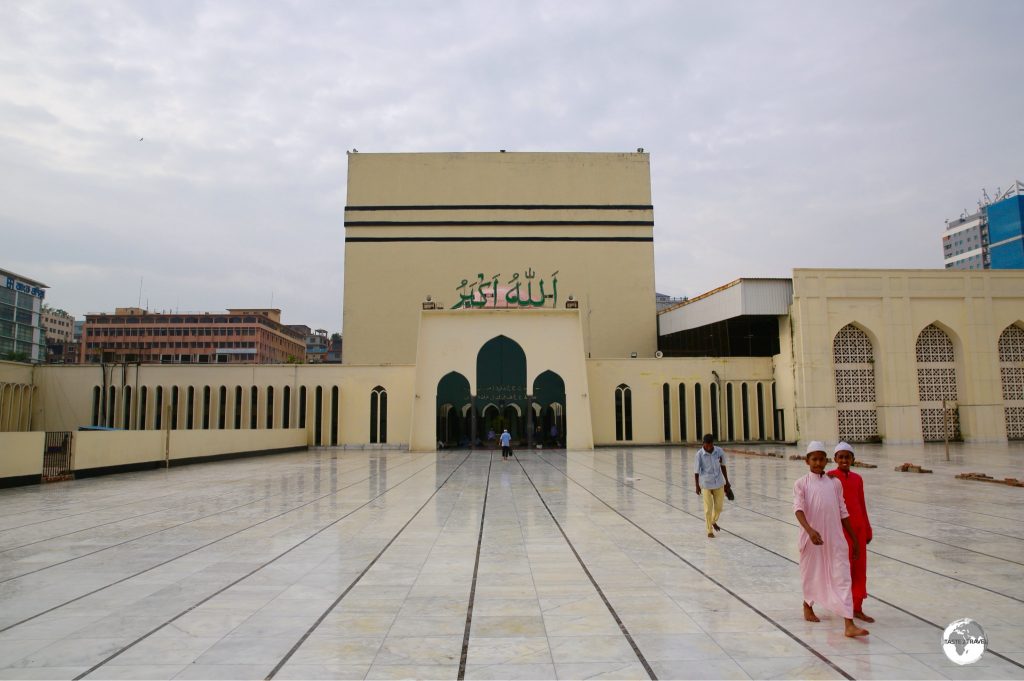 Baitul Mukarram’s large cube shape was modelled after the Ka’abah at Mecca.