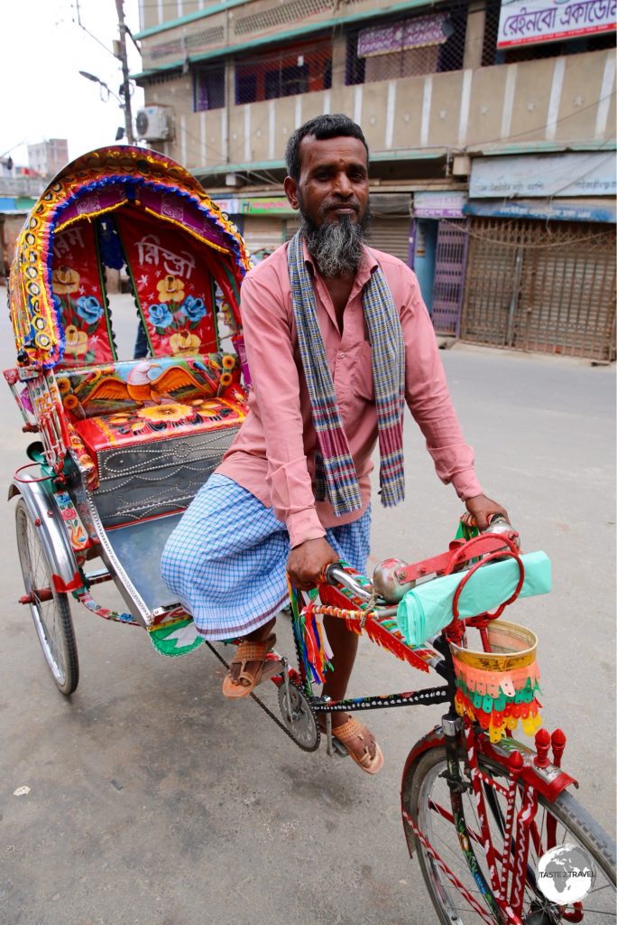 The streets of Dhaka are home to 800,000 cycle rickshaws.