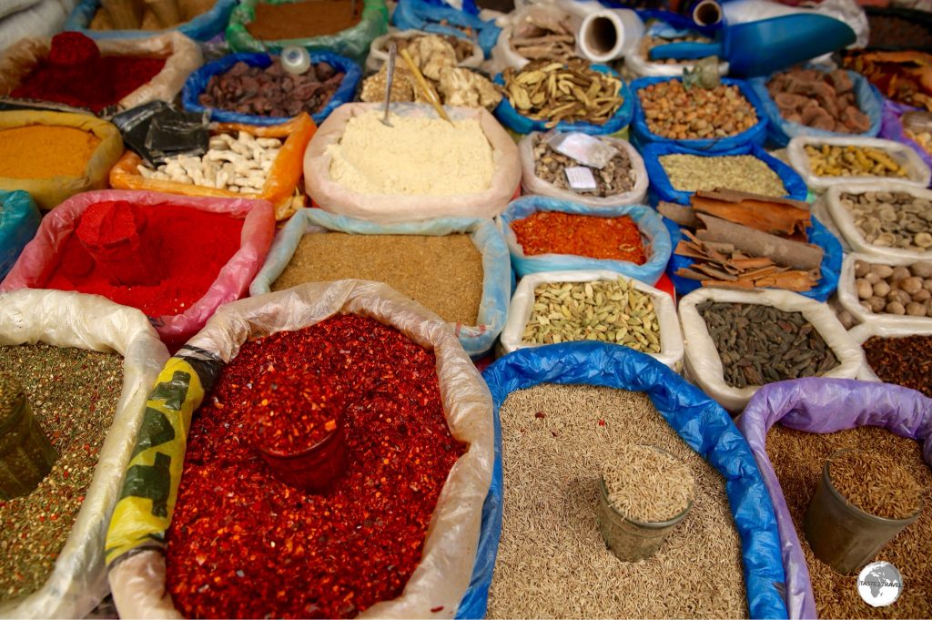 The spice section of Jayma Bazaar.