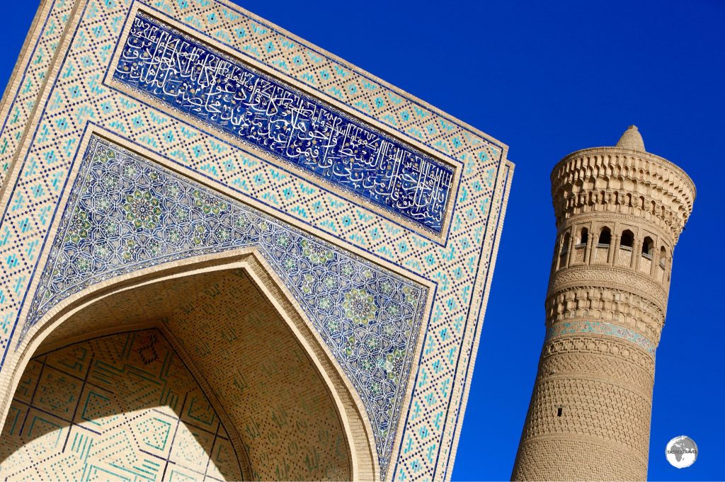 The main entrance and minaret at the Kalyan mosque in Bukhara.