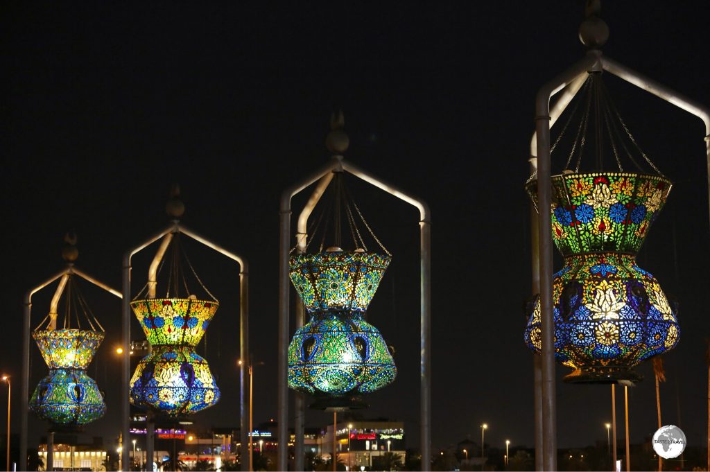 Jeddah is full of large public artworks with the Mameluke Mosque Lanterns being one of the most striking and beautiful.