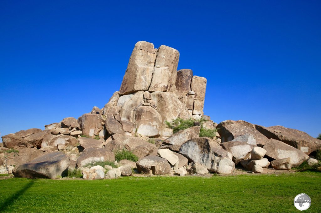 Al Rudaf Park in Taif is renown for its large piles of granite boulders which are a landscape gardener’s dream.