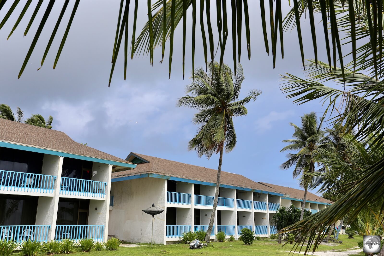 While on Nauru, I stayed in one of the seaside rooms at the Menen hotel.