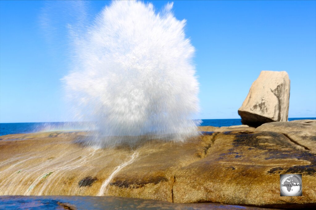 A view of Bicheno blowhole.