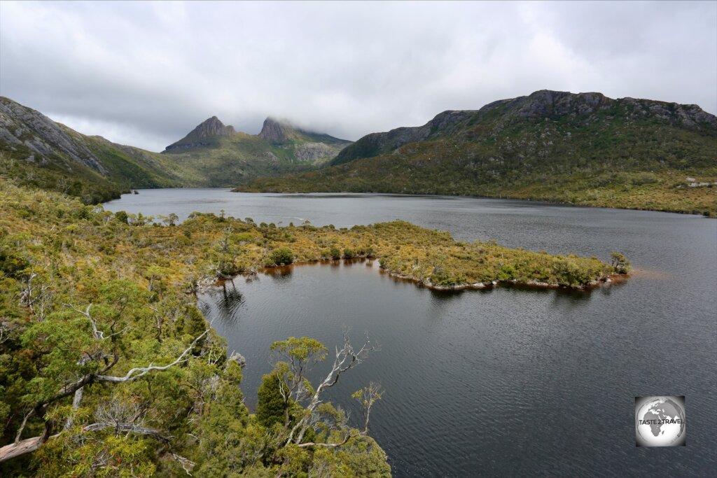A view of Dove Lake and Cradle Mountain from Glacier rock.