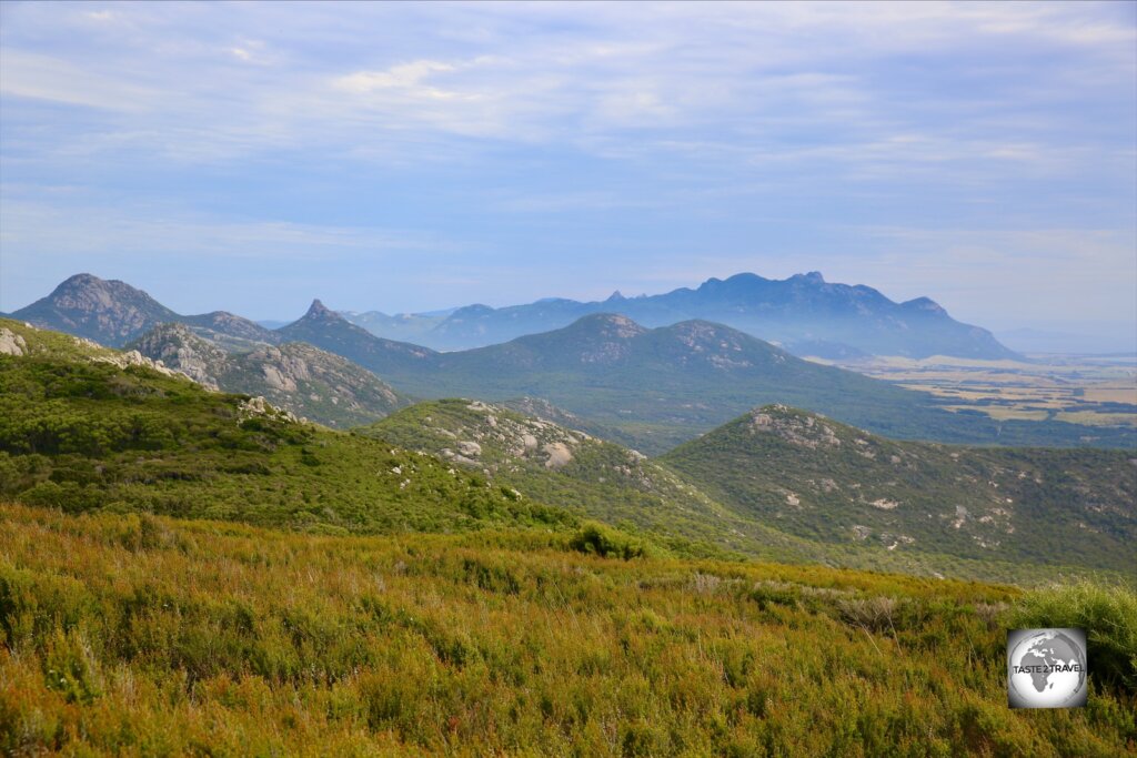 A view of Flinders Island and the peaks of Strzelecki National Park from Walkers lookout.