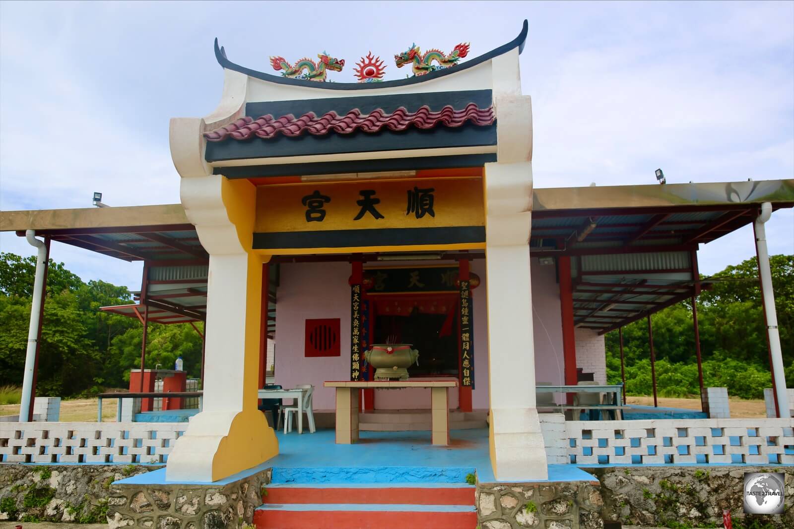 The <i>Soon Tien Kong Temple</i> at South Point is the only active reminder of the once thriving community which once lived here.