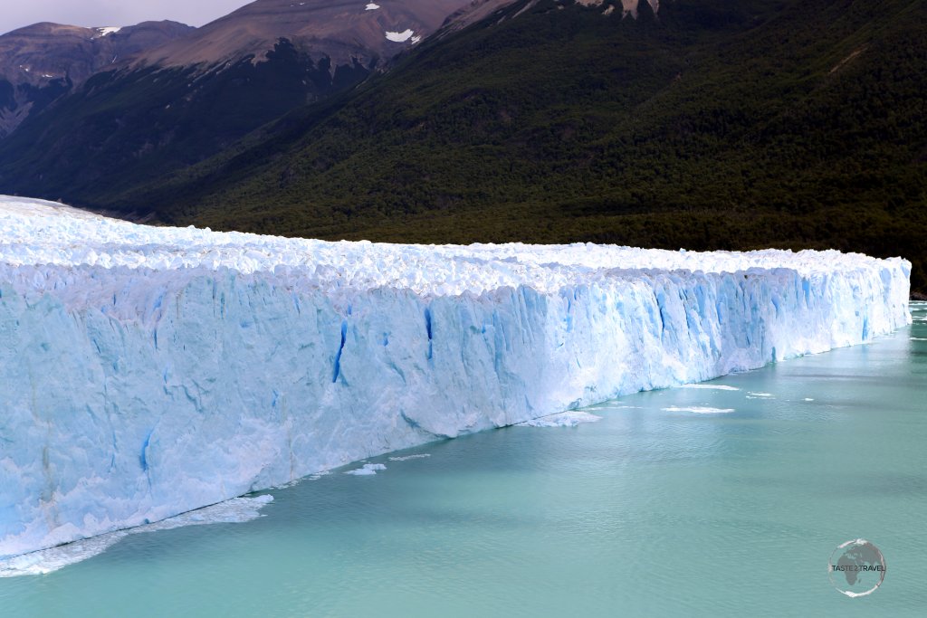 Measuring 5 km (3.1 mi) across, and with an average height of 74 m (240 ft), the Perito Moreno Glacier is the world's third largest reserve of fresh water.