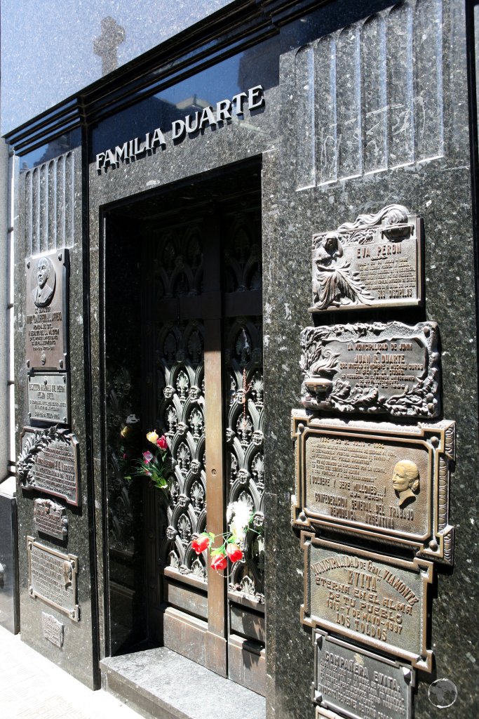 A visit to Recoleta cemetery is incomplete without visiting the Duarte mausoleum, the burial site of Eva 'Evita' Peron.