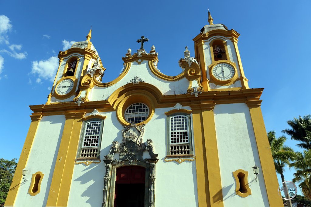 Completed in 1710, Matriz de Santo Antonio church in Tiradentes was the earliest of the major Minas Gerais Baroque churches.