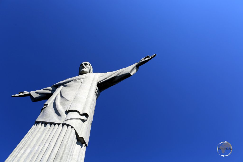 An icon of Rio de Janeiro, the 'Christ the Redeemer' statue soars 30 metres (98 ft) above the 700-metre (2,300 ft) high Corcovado mountain.