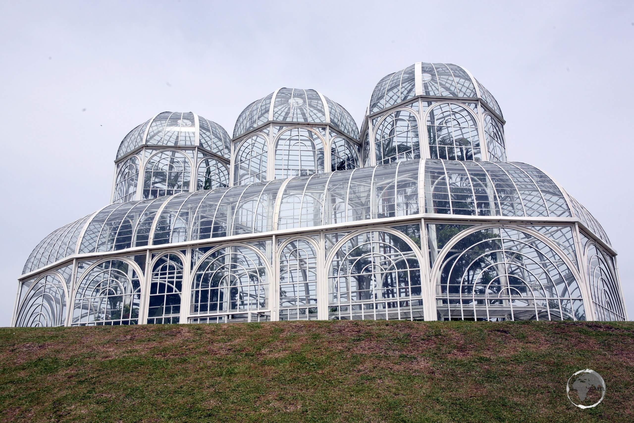 The iconic greenhouse at the Botanical Garden of Curitiba was inspired by the Crystal Palace in London.