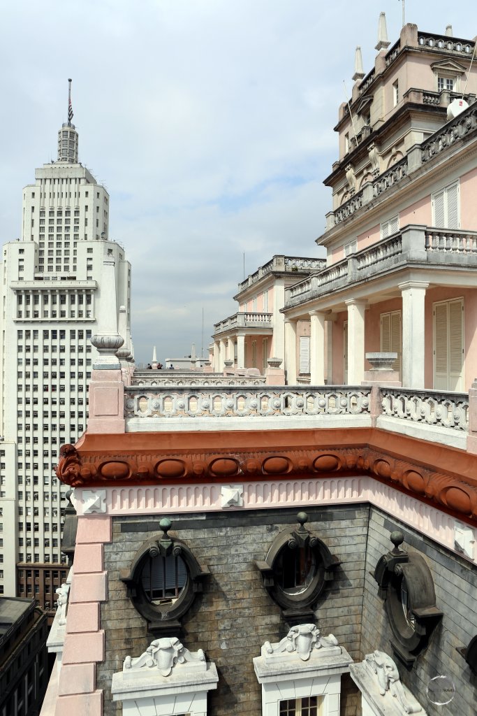 The Martinelli Building was the first skyscraper in Brazil. Located in downtown São Paulo, this 105 metre tall building offers superb views of Sao Paulo.
