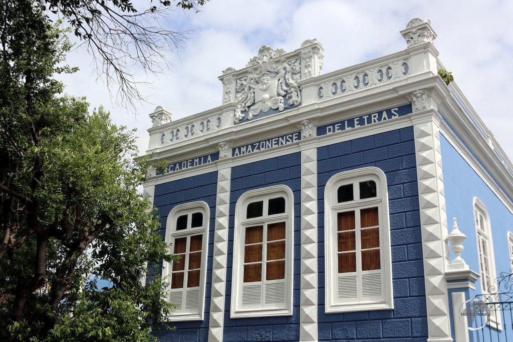 Located in downtown Manaus, the 'Academia Amazonense de Letras' was founded in 1918 as Manaus University.