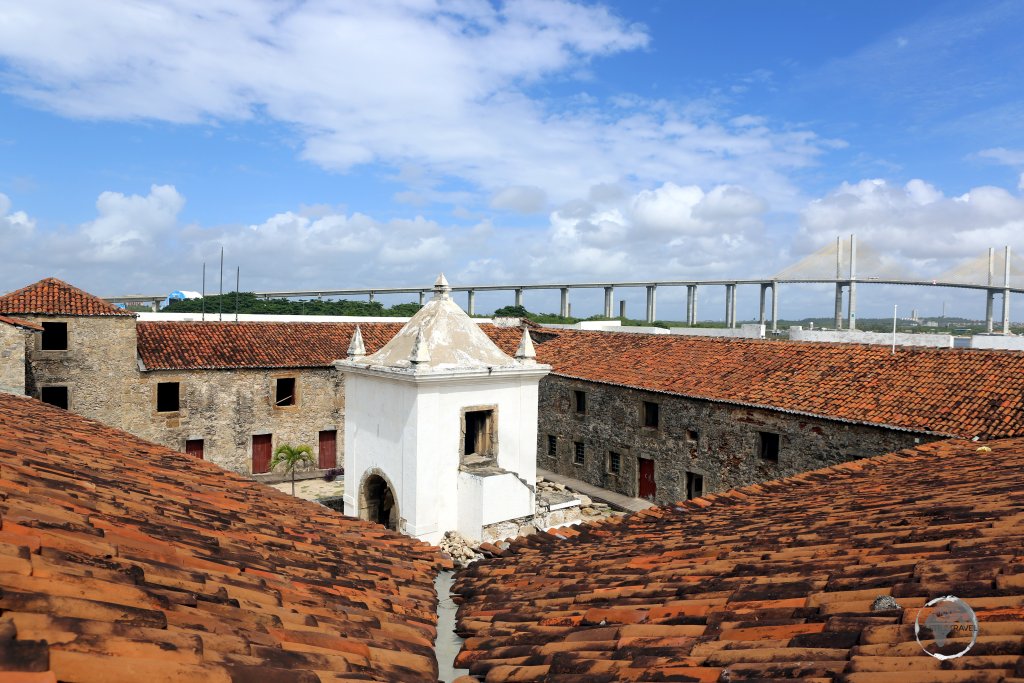 Founded in 1599, Forte dos Reis Magos (Fortress of the Three Wise Men), is a fortress located in the city of Natal in the Brazilian state of Rio Grande do Norte.
