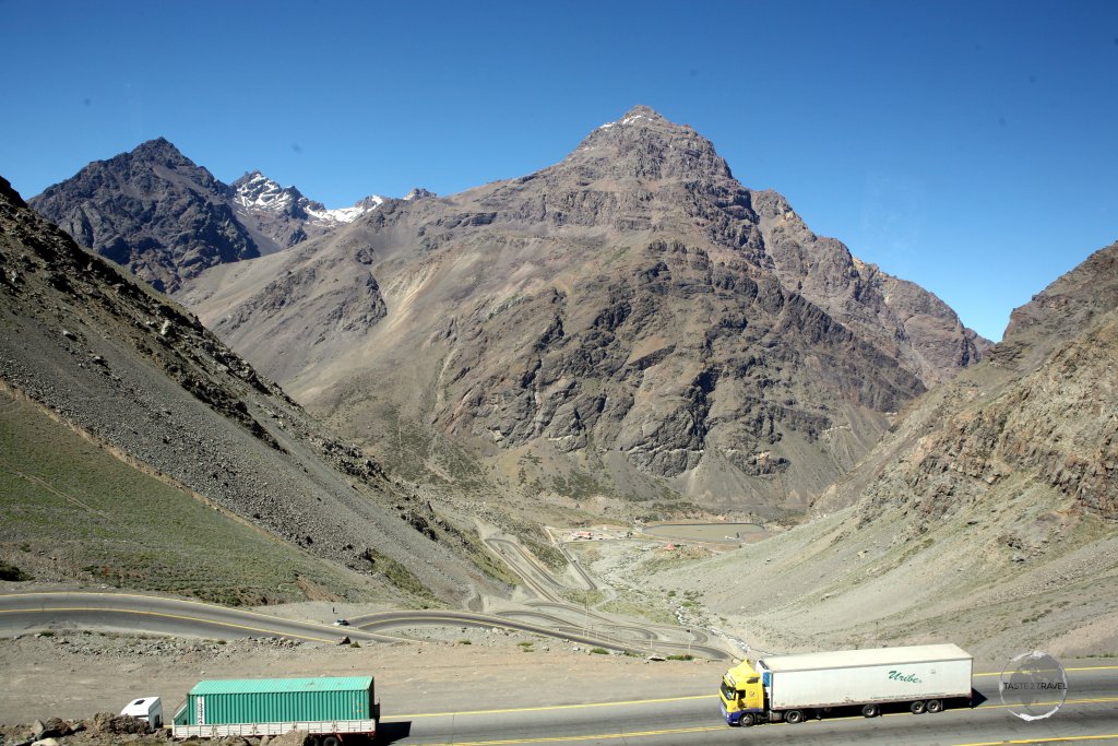 Crossing the Andes mountain range at an elevation of 3,810 m (12,500 ft), the Uspallata Pass is a major crossing point between Chile and Argentina.