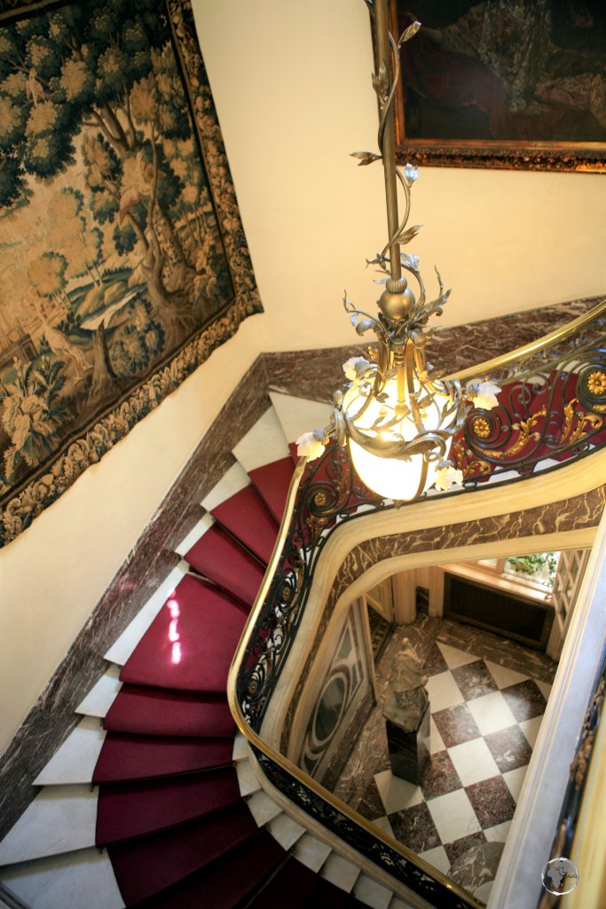 Palacio Taranco was designed by the same French architects who also designed the Petit Palais and the Arc de Triomphe in Paris.