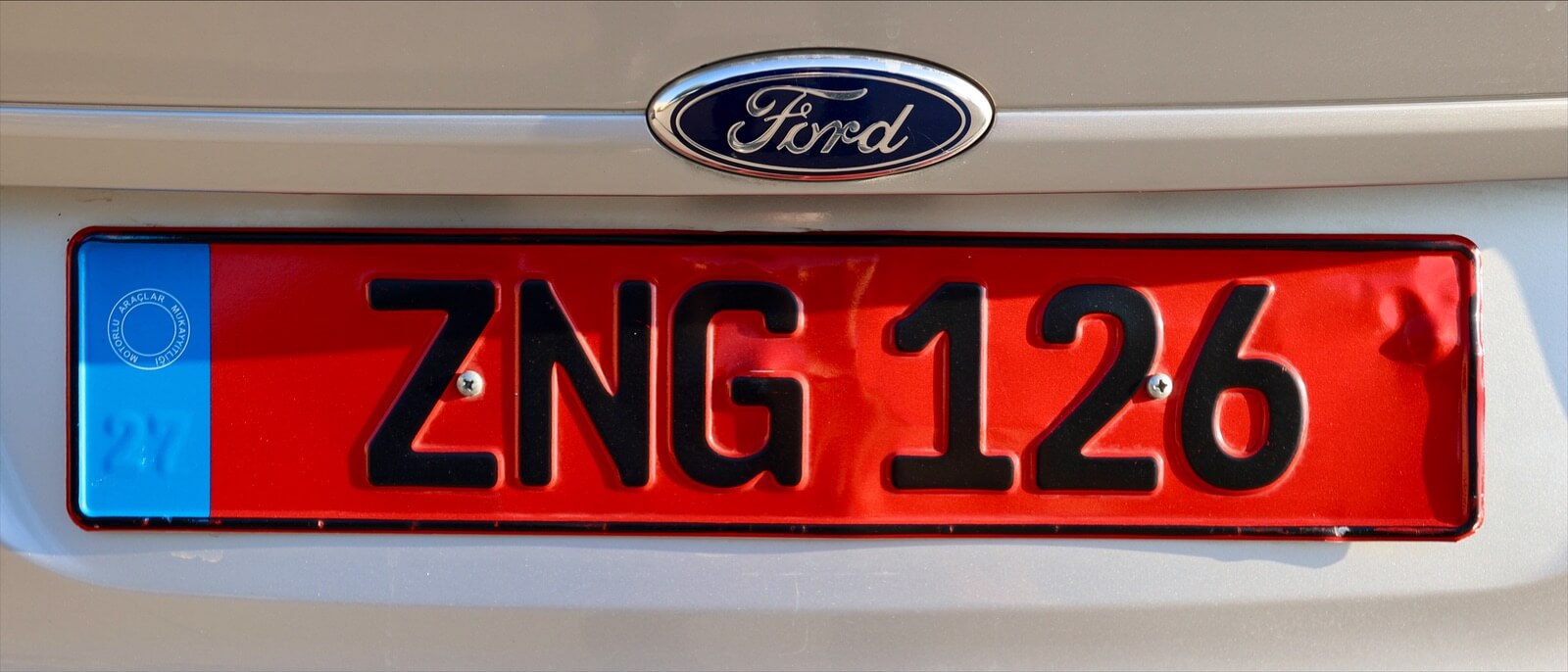 The license plate of my rental car. All rental car license plates in TRNC are coloured red and prefixed with a 'Z'.