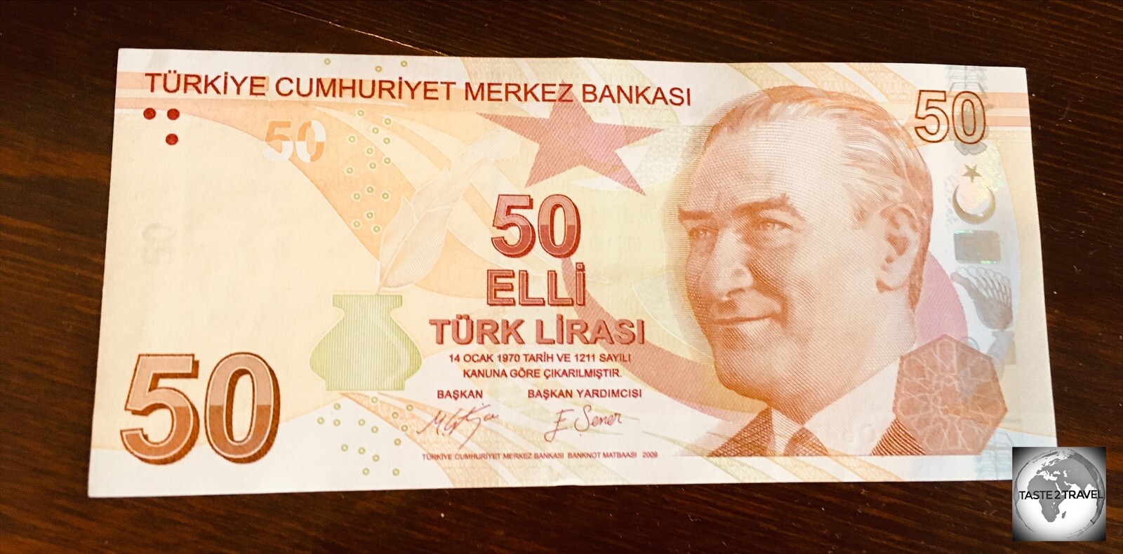 All Turkish Lira banknotes feature the smiling face of Kemal Atatürk, the father of modern Turkey.