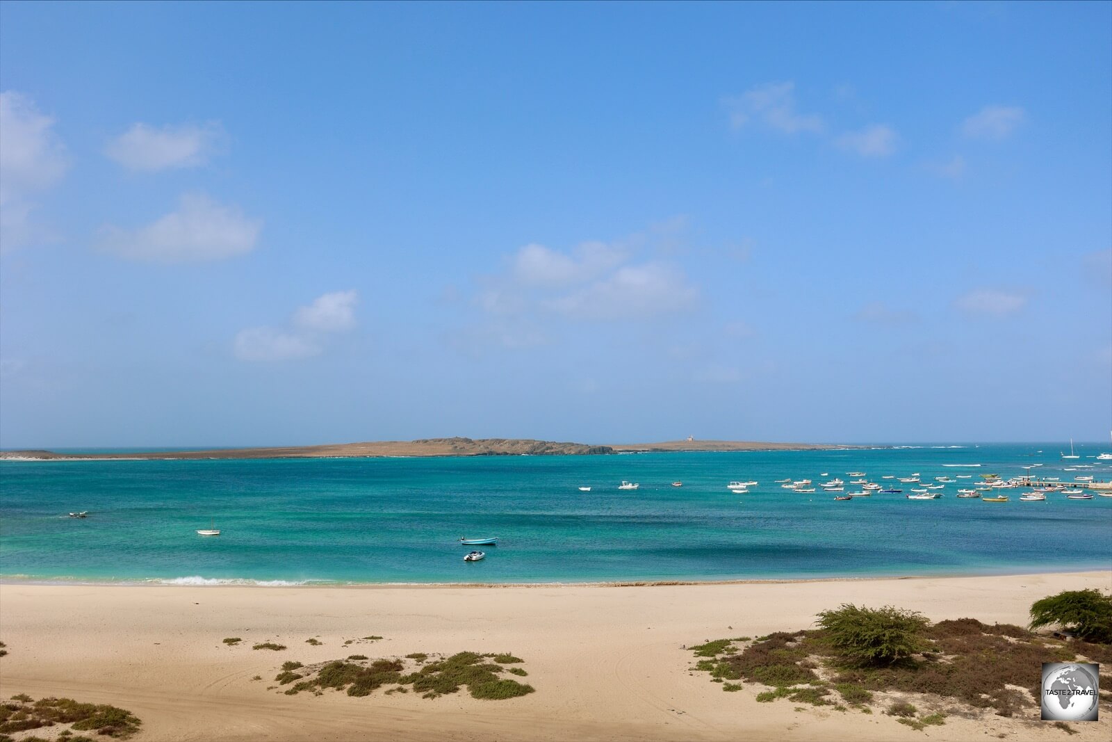 A view of <i>Praia do Estoril</i>, the main beach in Sal Rei, Boa Vista.