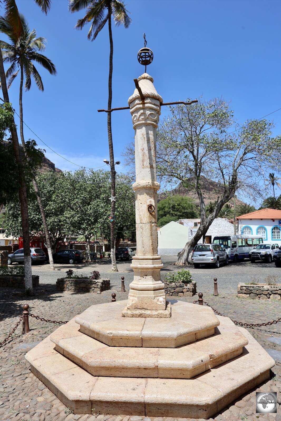 Erected in 1512 in the main square of Cidade Velha, the marble <i>Pelourinho </i> was used to punish rebellious slaves by public flogging.
