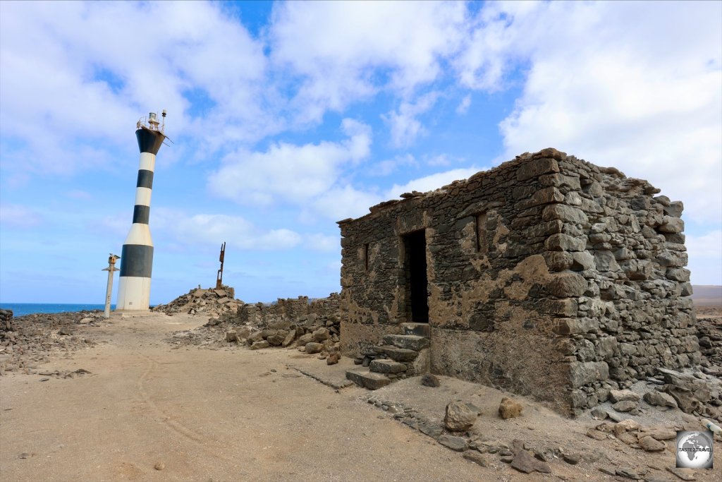 The very remote, Farol da Fiur is located at the northern tip of Sal Island.