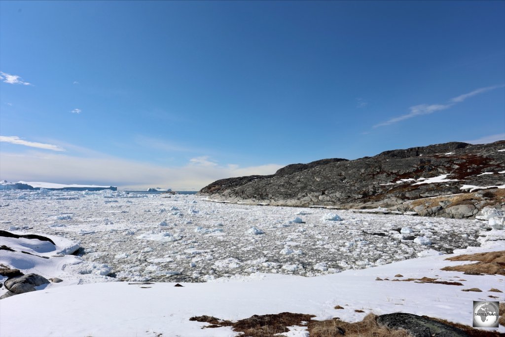 A view of the Ilulissat Icefjord from a hiking trail.
