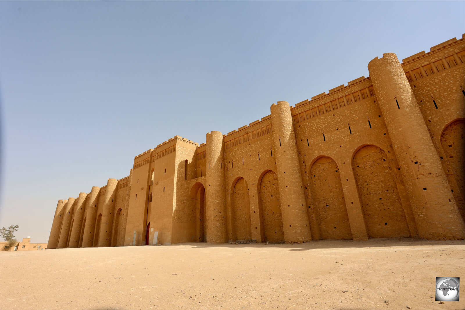 The outer, 17-metre-high, defensive walls of Al-Ukhaidir Fortress are constructed from limestone slabs.