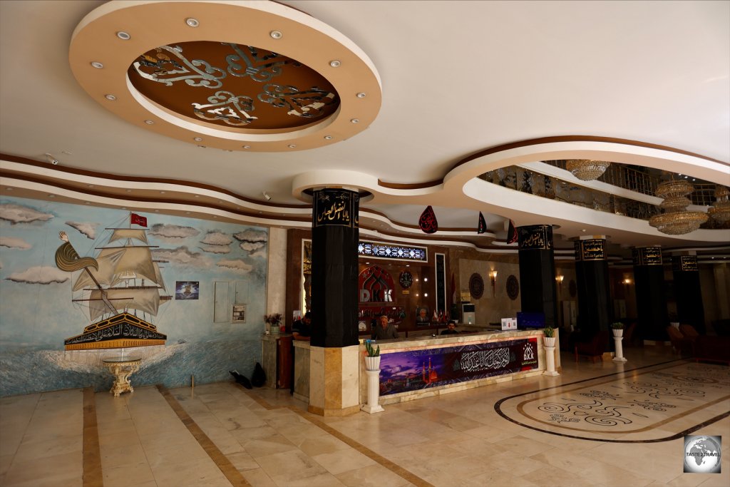 The lobby of the Dur Kassir Alkadhimiya Hotel in Karbala.