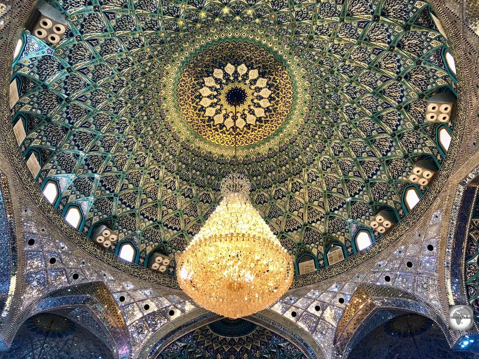 Detail of one of the many domes inside the Al-Askari Shrine.