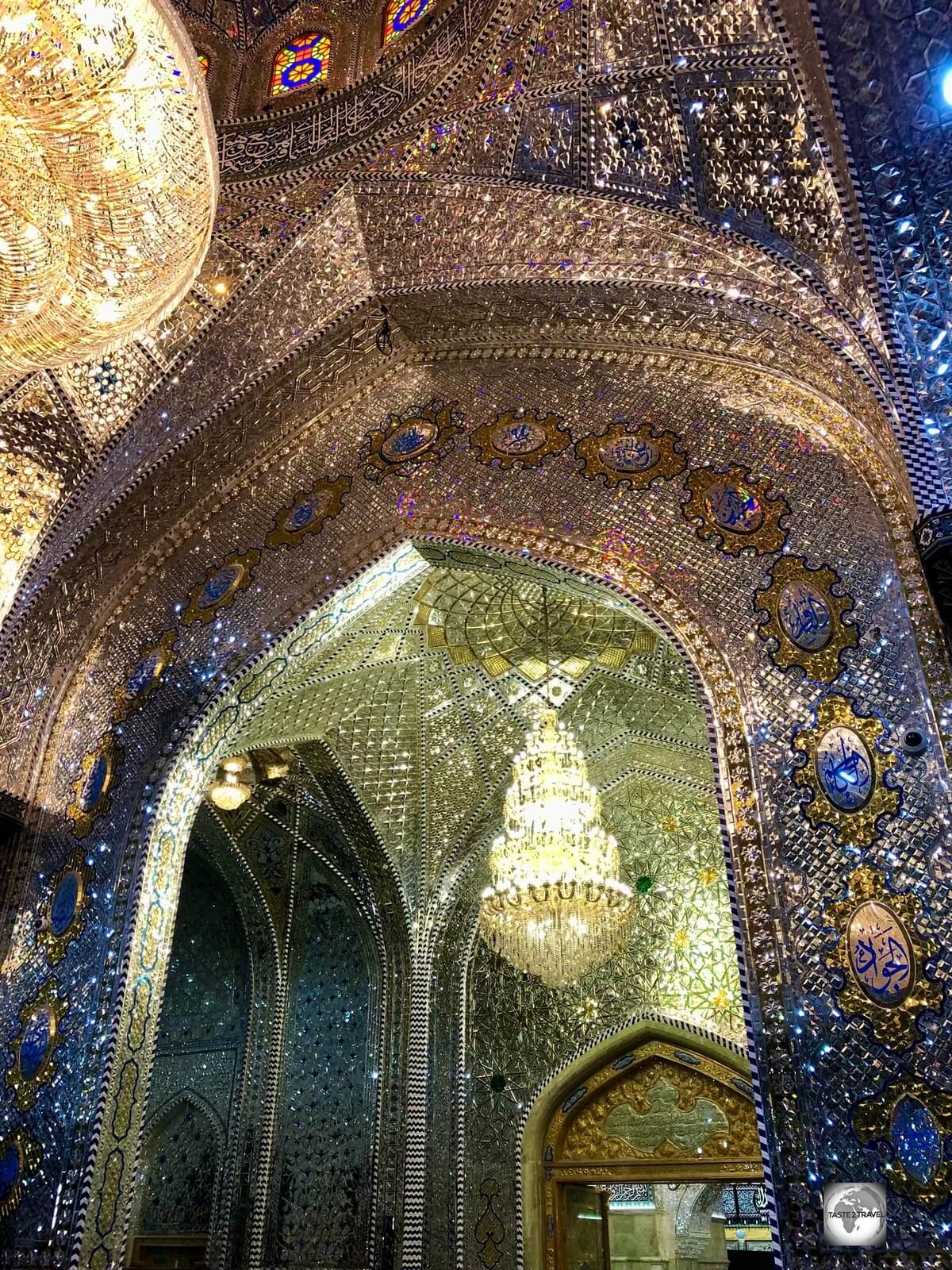 Al-Askari Shrine is one of many dazzling Shia shrines which can be visited in Iraq.